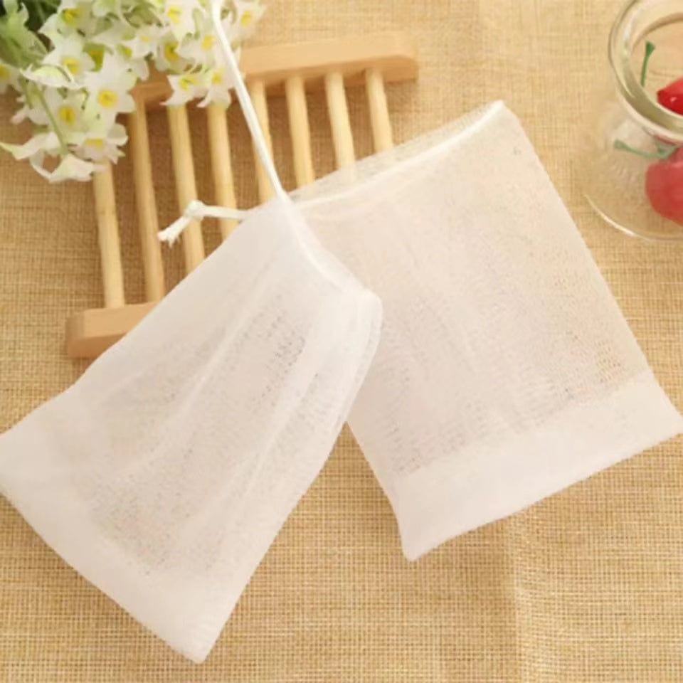 HIGH QUALITY SOAP MESH NET BAG FOR EXFOLIATING & HELPS REMOVE STUBBORN DEAD SKIN (CAN FIT FOR BIG SOAP, 150G) Rosmar Online Shop