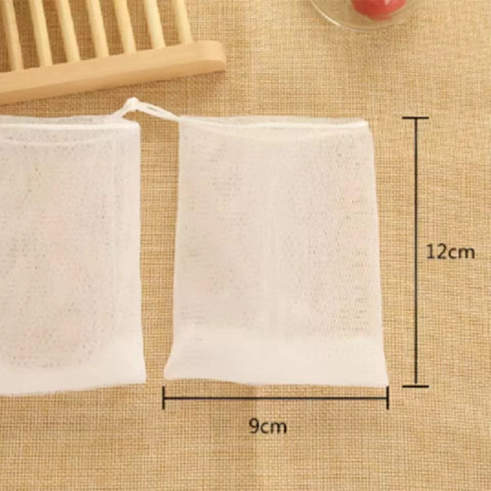 HIGH QUALITY SOAP MESH NET BAG FOR EXFOLIATING & HELPS REMOVE STUBBORN DEAD SKIN (CAN FIT FOR BIG SOAP, 150G) Rosmar Online Shop