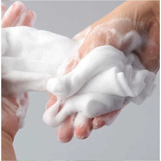 HIGH QUALITY SOAP MESH NET BAG FOR EXFOLIATING & HELPS REMOVE STUBBORN DEAD SKIN (CAN FIT FOR BIG SOAP, 150G) Rosmar Online Shop
